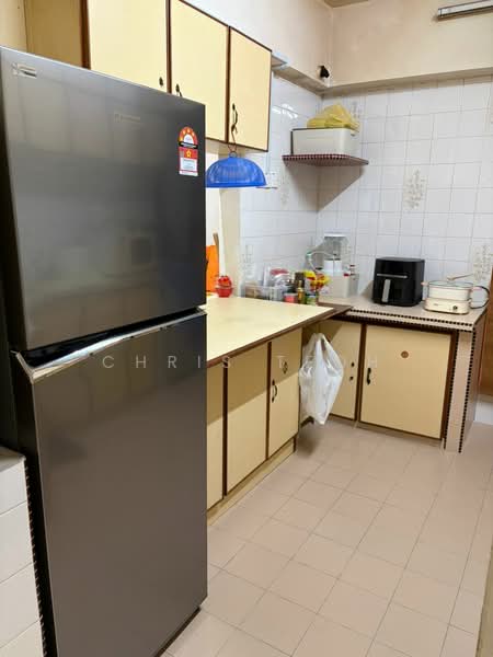Rumah Flat untuk Dijual di Taman Seri Damai - Chris Teoh - Kitchen - PropertyGuru.com.my