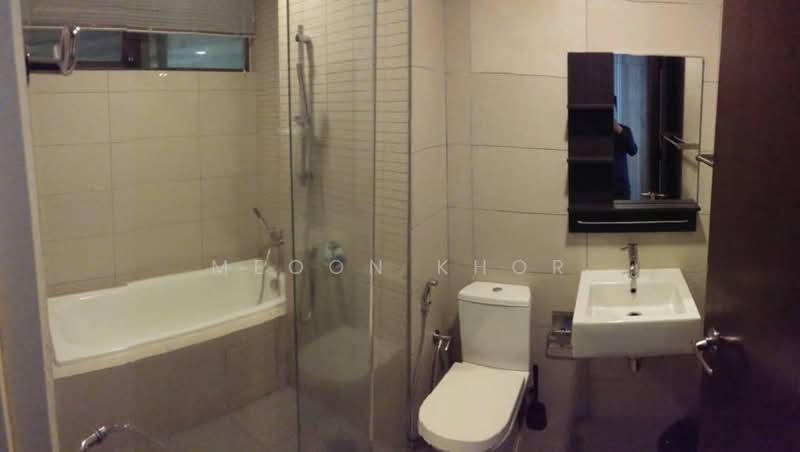 Servis Apartment untuk Dijual di Setia SKY Residences - Meoon Khor - Bathroom - PropertyGuru.com.my