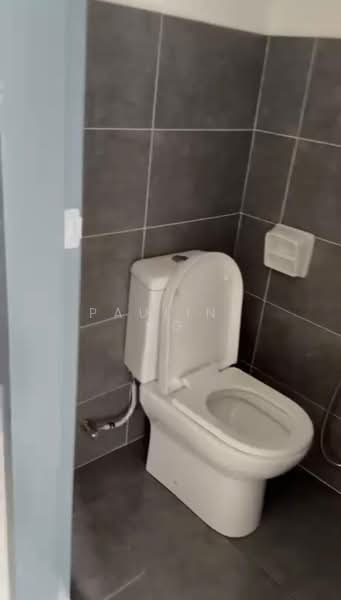 Warehouse for Rent in Kulai (Johor) - Pauline Ng - Bathroom - PropertyGuru.com.my