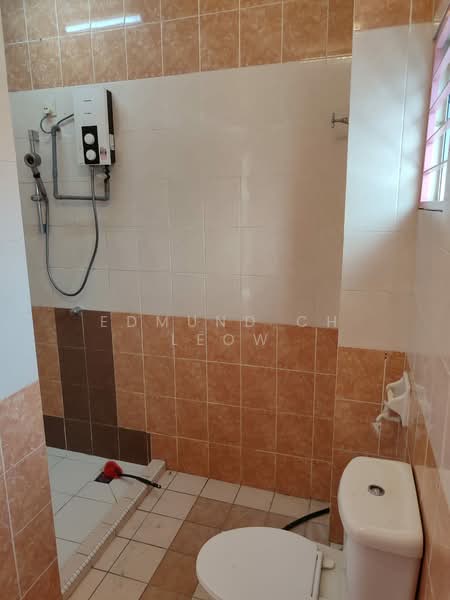Rumah Berkembar untuk Dijual di Shah Alam (Selangor) - Edmund CH Leow - Bathroom - PropertyGuru.com.my