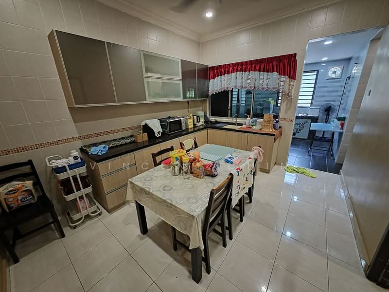 Rumah Teres 2 Tingkat untuk Dijual di Taman Saikat (Ipoh) - Vincent Chin - Kitchen - PropertyGuru.com.my