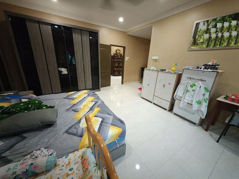 Rumah Teres 2 Tingkat untuk Dijual di Taman Saikat (Ipoh) - Vincent Chin - Bedroom - PropertyGuru.com.my