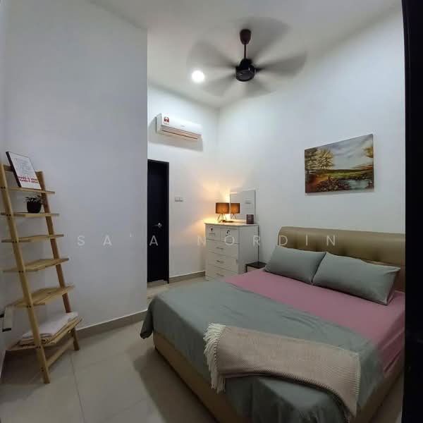 2-storey Terraced House for Sale in Alam Impian (Shah Alam) - Sa'a Nordin - Bedroom - PropertyGuru.com.my