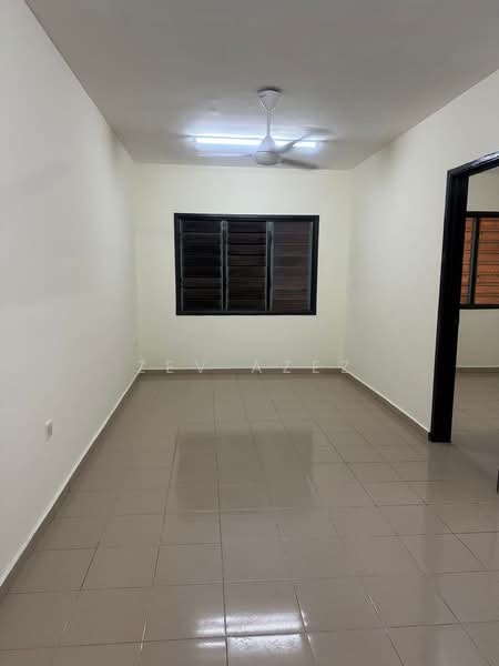 Rumah Flat untuk Disewa di Flora Damansara Flat - Zev Azez - PropertyGuru.com.my
