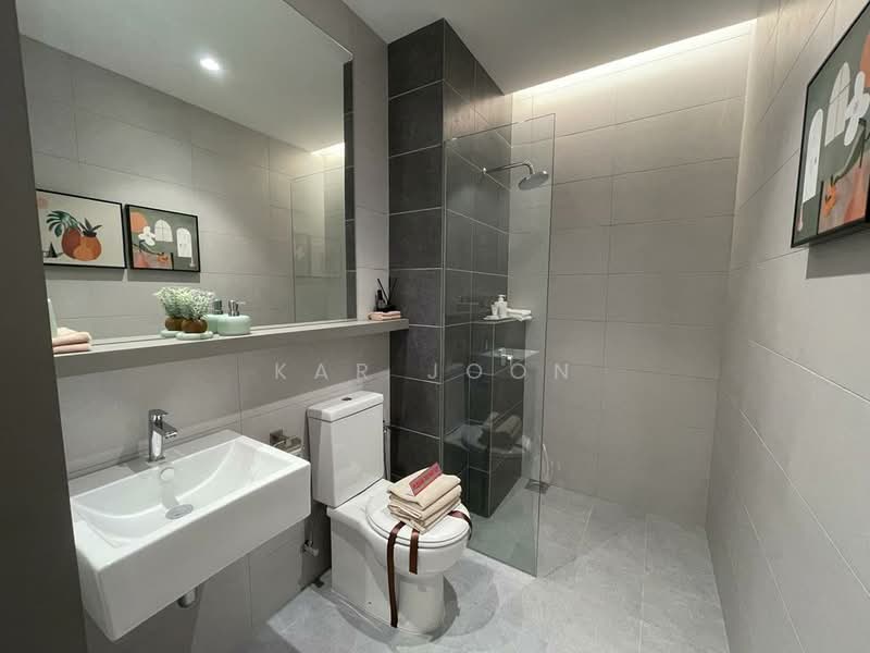 Kediaman Servis untuk Disewa di M Centura - Kar Joon - Bathroom - PropertyGuru.com.my