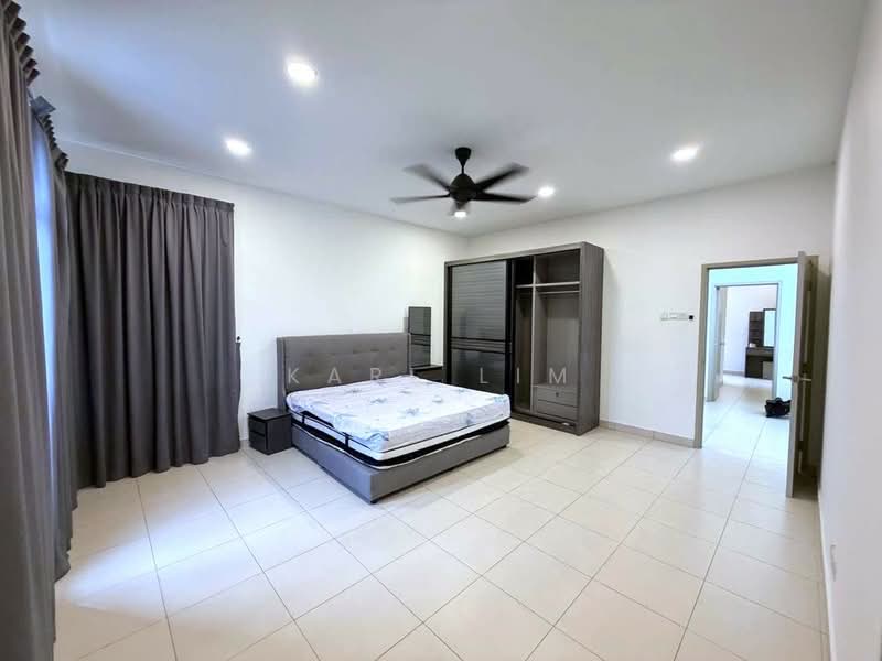 Rumah Kluster untuk Dijual di Taman Adda Heights (Tebrau) - Karl Lim - Bedroom - PropertyGuru.com.my