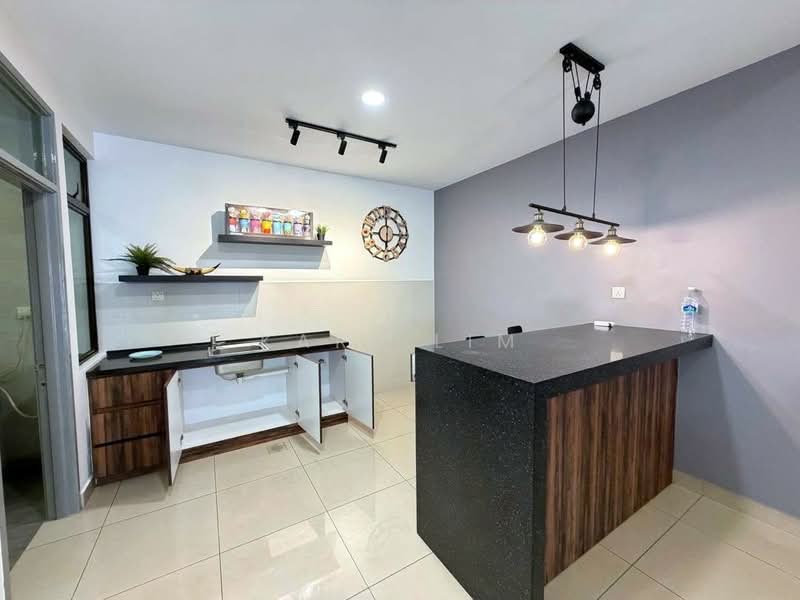 Rumah Kluster untuk Dijual di Taman Adda Heights (Tebrau) - Karl Lim - Kitchen - PropertyGuru.com.my