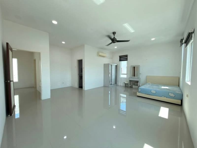 Semi-Detached House for Sale in Ipoh (Perak) - Derrick Chung - Bedroom - PropertyGuru.com.my