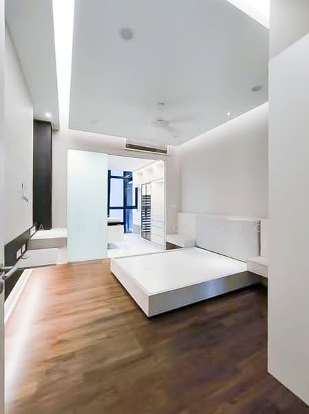 Kondominium untuk Dijual di Setia V Residences - Andrew Chong - Bedroom - PropertyGuru.com.my