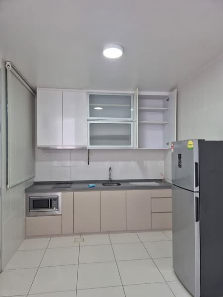 Apartment for Sale at Setia Tropika - Ray Kiang - Kitchen - PropertyGuru.com.my