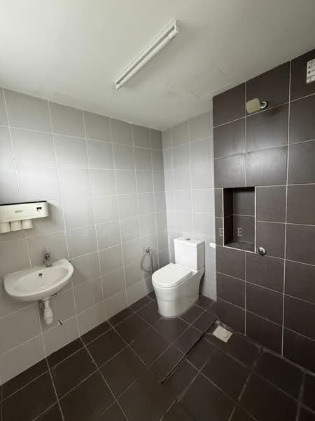Condominium for Rent at D' Camellia - Henson Yee - Bathroom - PropertyGuru.com.my
