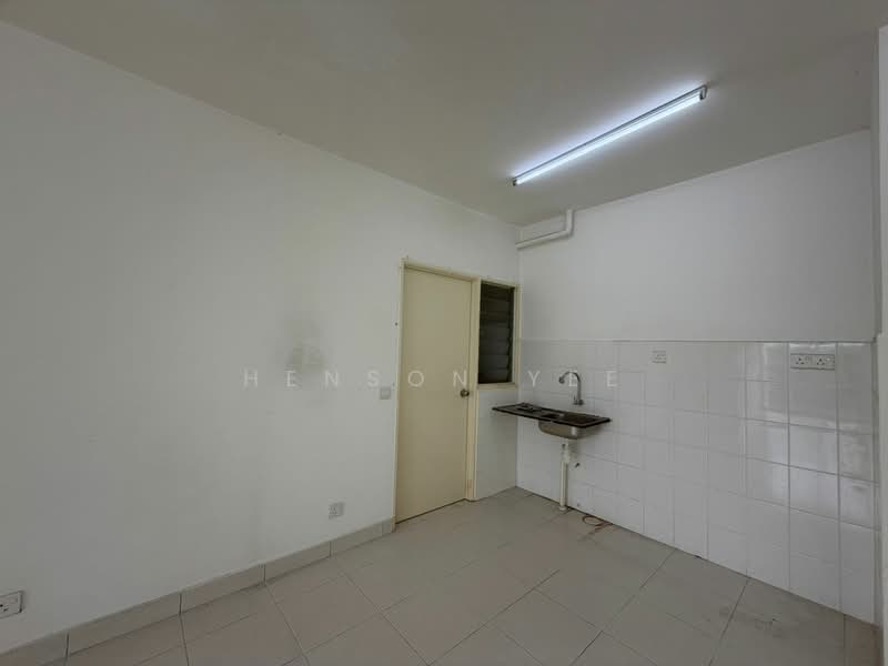 Condominium for Rent at D' Camellia - Henson Yee - Kitchen - PropertyGuru.com.my