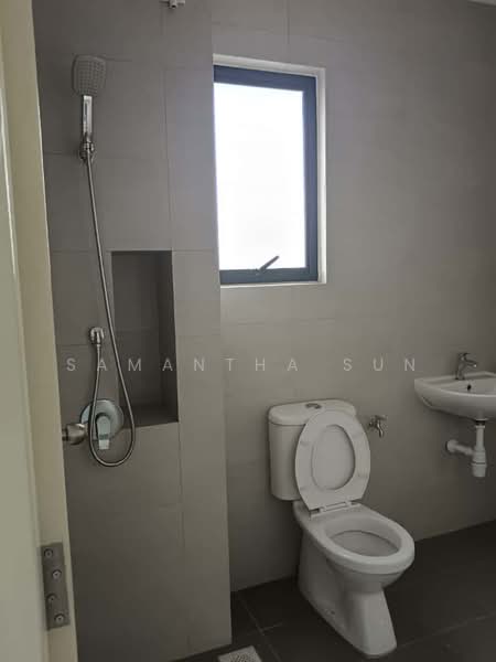 Terraced House for Rent in Hulu Langat (Selangor) - Samantha Sun - Bathroom - PropertyGuru.com.my