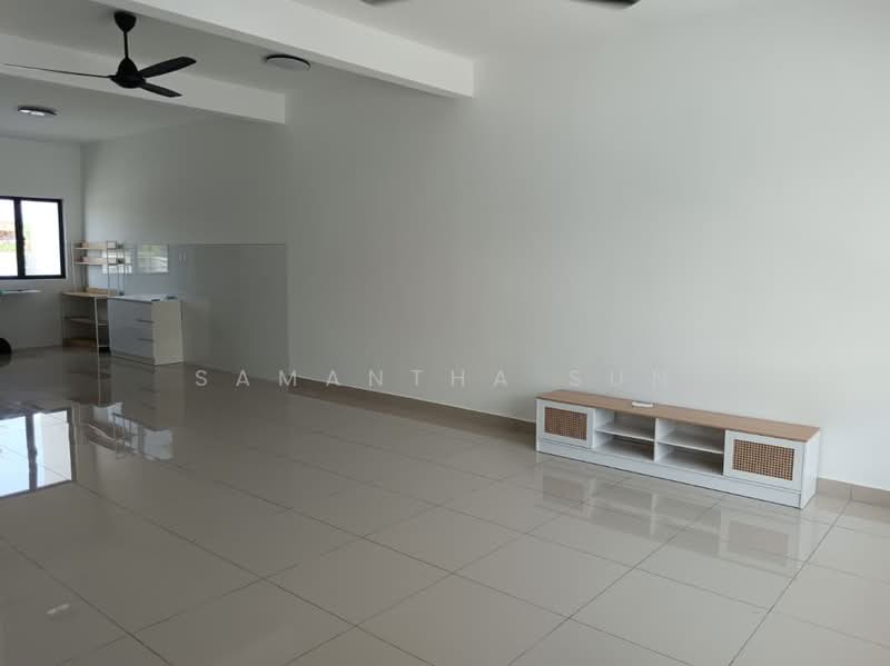 Terraced House for Rent in Hulu Langat (Selangor) - Samantha Sun - Living Room - PropertyGuru.com.my