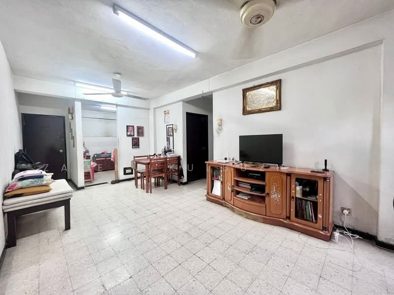 Pangsapuri untuk Dijual di Bayview Court - Zarema Kulbuzheva - Living Room - PropertyGuru.com.my