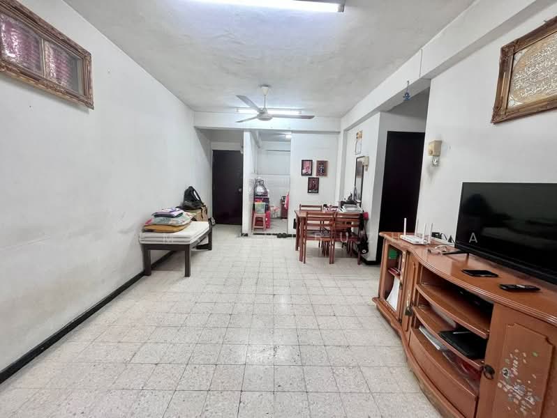 Pangsapuri untuk Dijual di Bayview Court - Zarema Kulbuzheva - Living Room - PropertyGuru.com.my