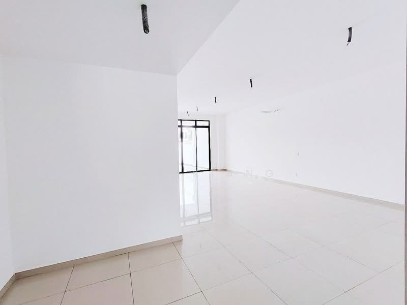 Rumah Teres 2 Tingkat untuk Dijual di Bandar Seri Alam (Masai) - Ray Kiang - Interior - PropertyGuru.com.my