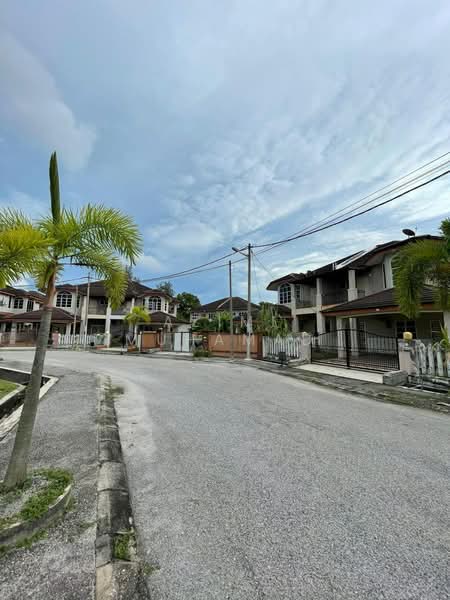 2-storey Terraced House for Sale in Lumut (Perak) - Azimi Muhamad - Exterior - PropertyGuru.com.my