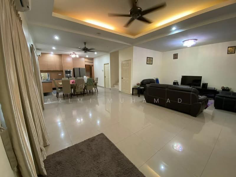 2-storey Terraced House for Sale in Lumut (Perak) - Azimi Muhamad - Living Room - PropertyGuru.com.my
