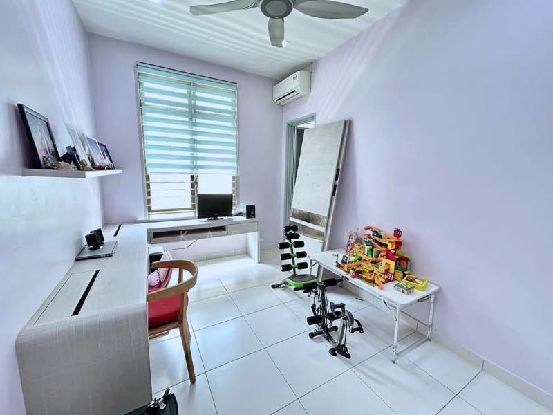 Cluster House for Sale in Setia Tropika (Johor Bahru) - Karl Lim - Study - PropertyGuru.com.my