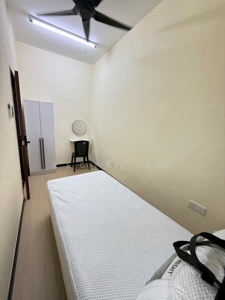 Rumah Teres 1 Tingkat untuk Disewa di Johor Bahru (Johor) - Regine Ng - Bedroom - PropertyGuru.com.my