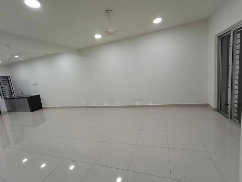 2-storey Terraced House for Rent in Taman Kundang Jaya (Rawang) - Yean Ma - Living Room - PropertyGuru.com.my