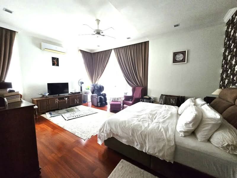 Bungalow for Sale in Perdana Lakeview East (Cyberjaya) - Rina Cherian - Bedroom - PropertyGuru.com.my