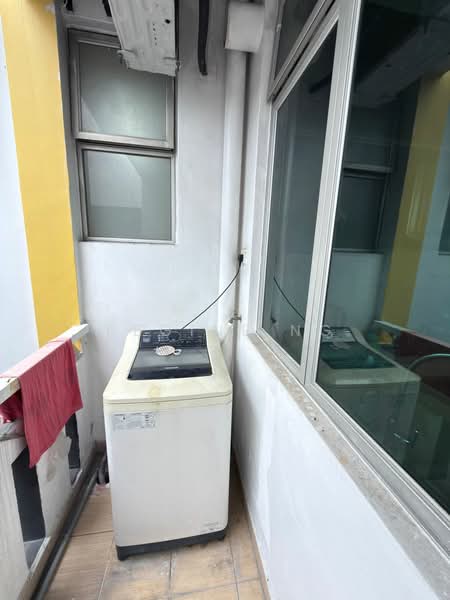 Pangsapuri untuk Disewa di Bayu Puteri 3 - Regine Ng - Balcony - PropertyGuru.com.my