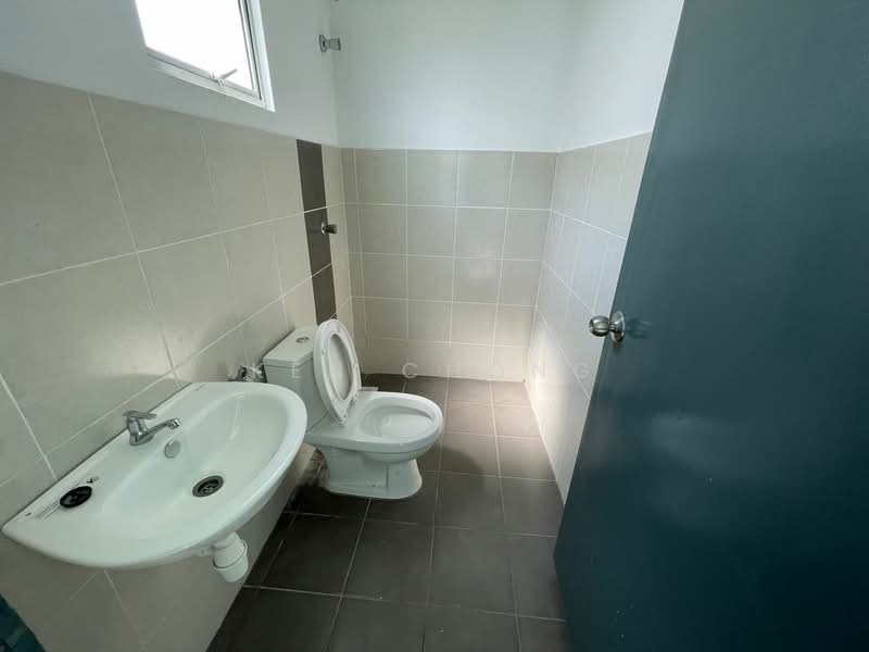 2-storey Terraced House for Sale in Taman Scientex Rawang (Rawang) - Ken Chong - PropertyGuru.com.my