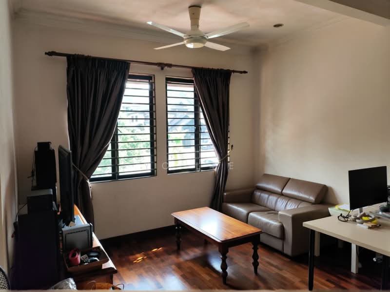 Rumah Teres 2 Tingkat untuk Dijual di Alam Damai (Cheras) - YC Lee - Living Room - PropertyGuru.com.my