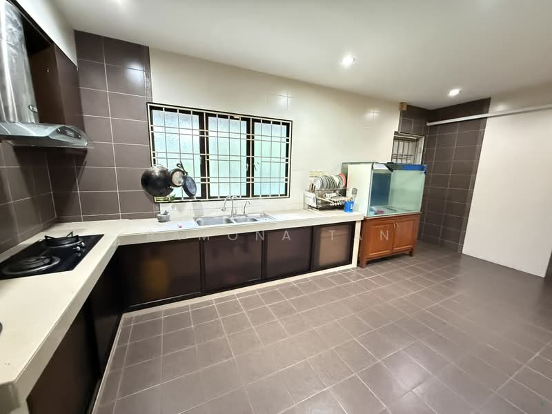 2-storey Terraced House for Sale in Taman Seri Songket (Batu Berendam) - Ramona Tan - Kitchen - PropertyGuru.com.my