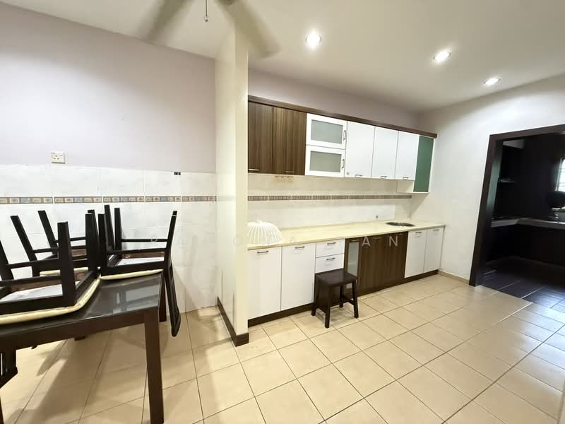 2-storey Terraced House for Sale in Taman Seri Songket (Batu Berendam) - Ramona Tan - Kitchen - PropertyGuru.com.my