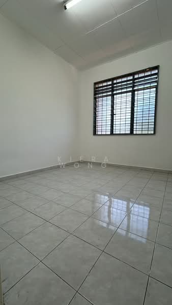 2-storey Terraced House for Sale in Taman Gadong Perdana (Melaka City) - Kiera Wong - Interior - PropertyGuru.com.my