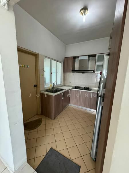 Kondominium untuk Disewa di Desa Impiana - Joey Wong - Kitchen - PropertyGuru.com.my