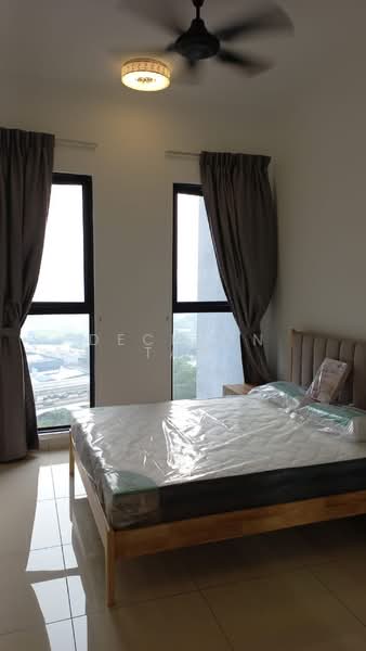 Service Residence for Sale at Trion @ KL - Deckson Tan - Master Bedroom - PropertyGuru.com.my