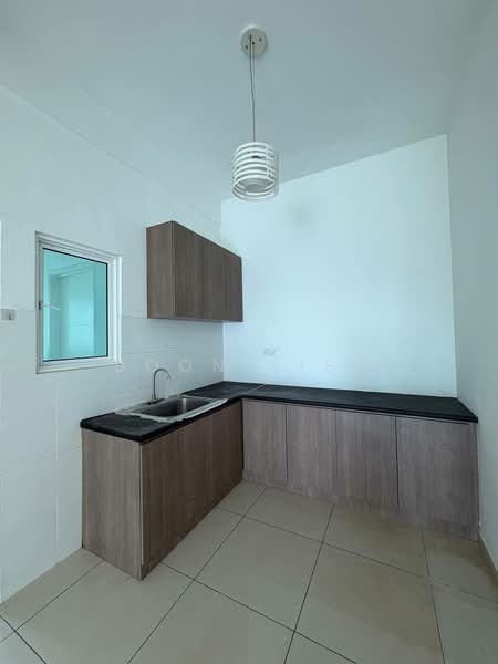 Kondominium untuk Dijual di One Imperial - Boon Siew - Kitchen - PropertyGuru.com.my