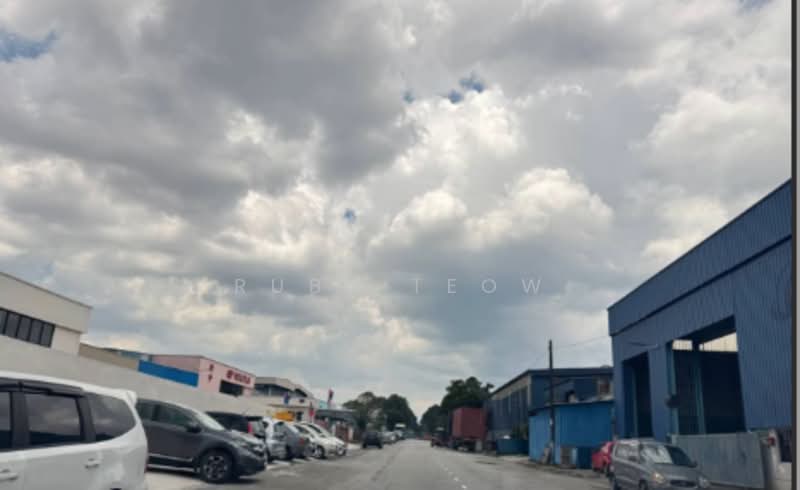 Kilang untuk Dijual di Taman Ungku Tun Aminah (Skudai) - Ruby Teow - Exterior - PropertyGuru.com.my