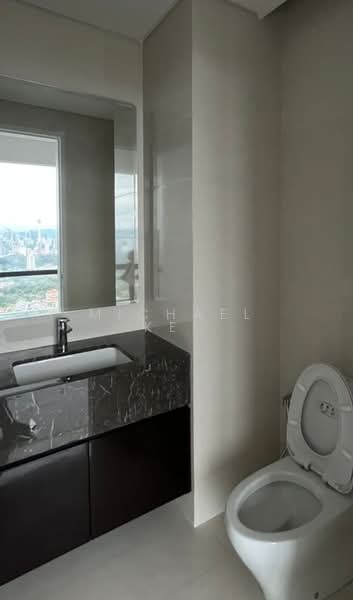 Servis Apartment untuk Disewa di Crown Residences @ Pavilion Damansara Heights - Michael Kei - Bathroom - PropertyGuru.com.my