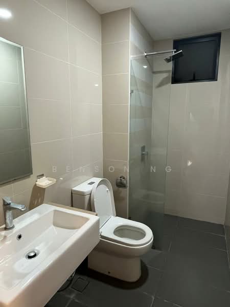 Servis Apartment untuk Disewa di United Point (Residensi Berpadu) - Benson Ng - Bathroom - PropertyGuru.com.my