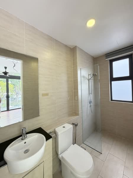 3-storey Terraced House for Rent in Lake Fields (Sungai Besi) - CK Yee - Bathroom - PropertyGuru.com.my