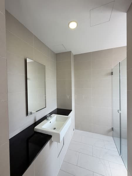 3-storey Terraced House for Rent in Lake Fields (Sungai Besi) - CK Yee - Bathroom - PropertyGuru.com.my