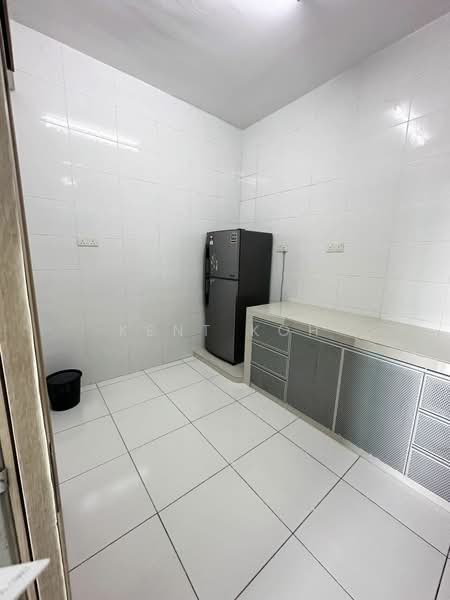Service Residence for Rent at The Sky Executive Suites - Kent Koh - Kitchen - PropertyGuru.com.my