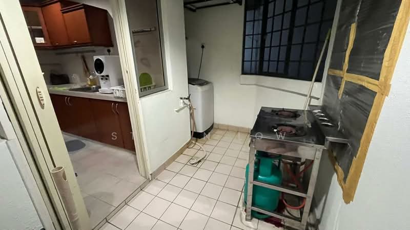 Kondominium untuk Disewa di Jasmine Towers - Steven Low - Kitchen - PropertyGuru.com.my