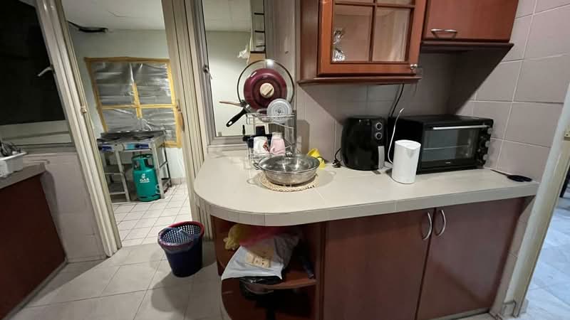 Kondominium untuk Disewa di Jasmine Towers - Steven Low - Kitchen - PropertyGuru.com.my