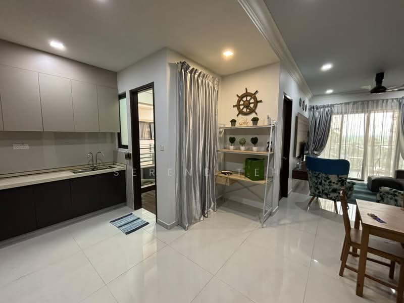 Condominium for Rent at Royal Strand @ Country Garden Danga Bay - Serene Teh - Kitchen - PropertyGuru.com.my