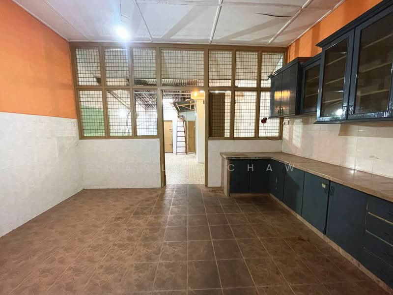 Rumah Teres 2 Tingkat untuk Disewa di George Town (Penang) - Charles Chaw - Kitchen - PropertyGuru.com.my