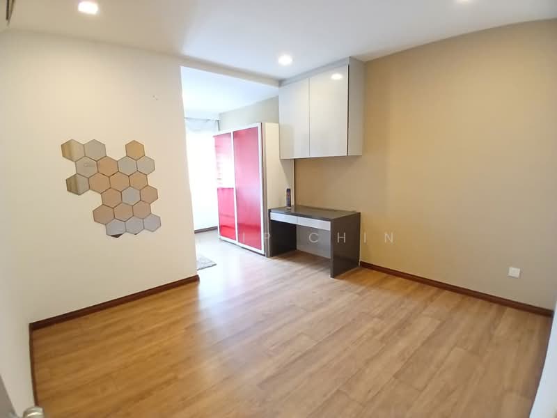 Rumah Teres 2.5 Tingkat untuk Dijual di Klang (Selangor) - Philip Chin - Study - PropertyGuru.com.my