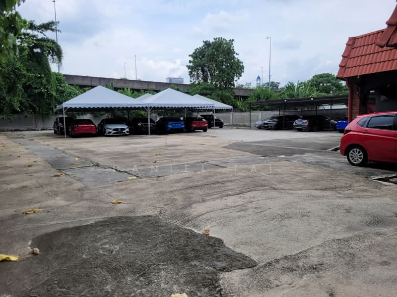 Banglo Komersial untuk Dijual di Ampang (Kuala Lumpur) - Daniel Tai - Car Park - PropertyGuru.com.my