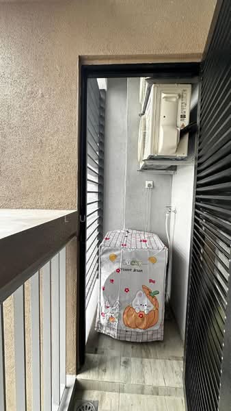 Servis Apartment untuk Disewa di Sky Trees - Lui Lui - Balcony - PropertyGuru.com.my