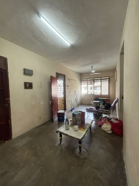 Flat for Sale at Taman Megah Ria - Jayden Ng - Living Room - PropertyGuru.com.my